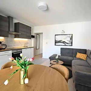 Kozina Apartament Zadar